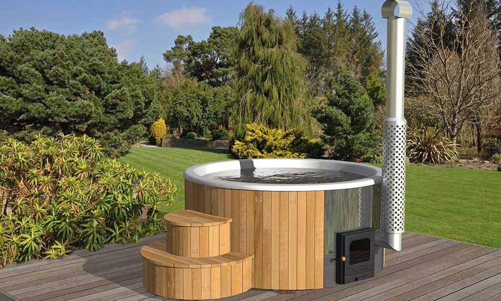 Hot Tub, Finnisches Badebottich Deluxe 200 mit Holzheizkessel – Bild 2
