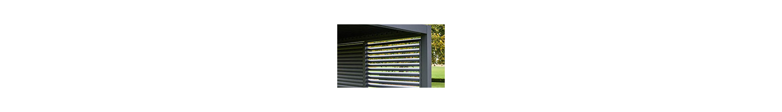 Seitliche Lamellen für bioklimatische Pergola | Komfort & Privatsphäre